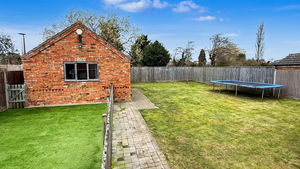 Photo 15- click for photo gallery